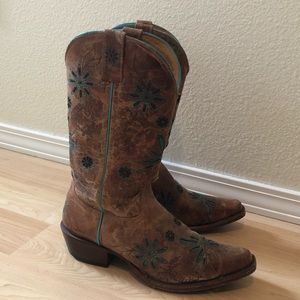 Women’s Shyanne embroidered cowgirl boots